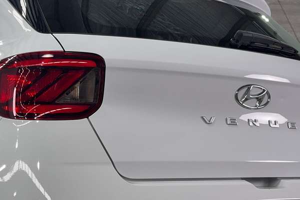 2022 Hyundai Venue Elite QX.V4