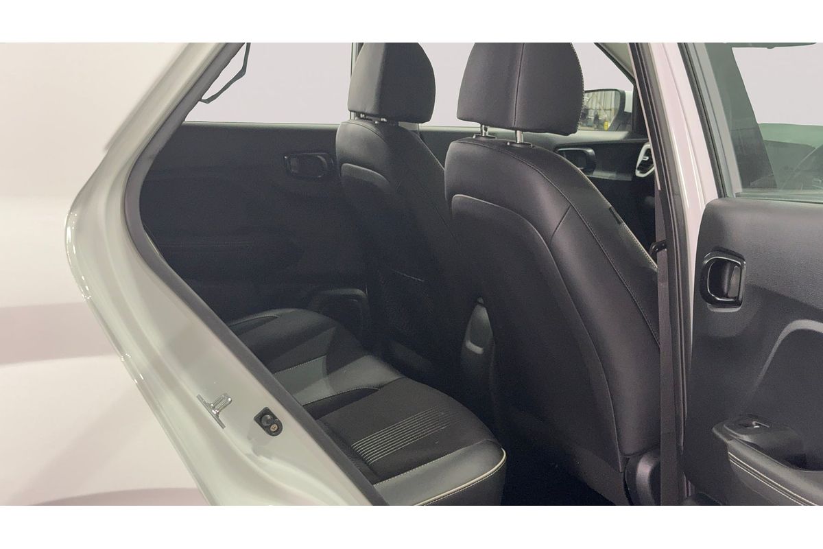 2022 Hyundai Venue Elite QX.V4