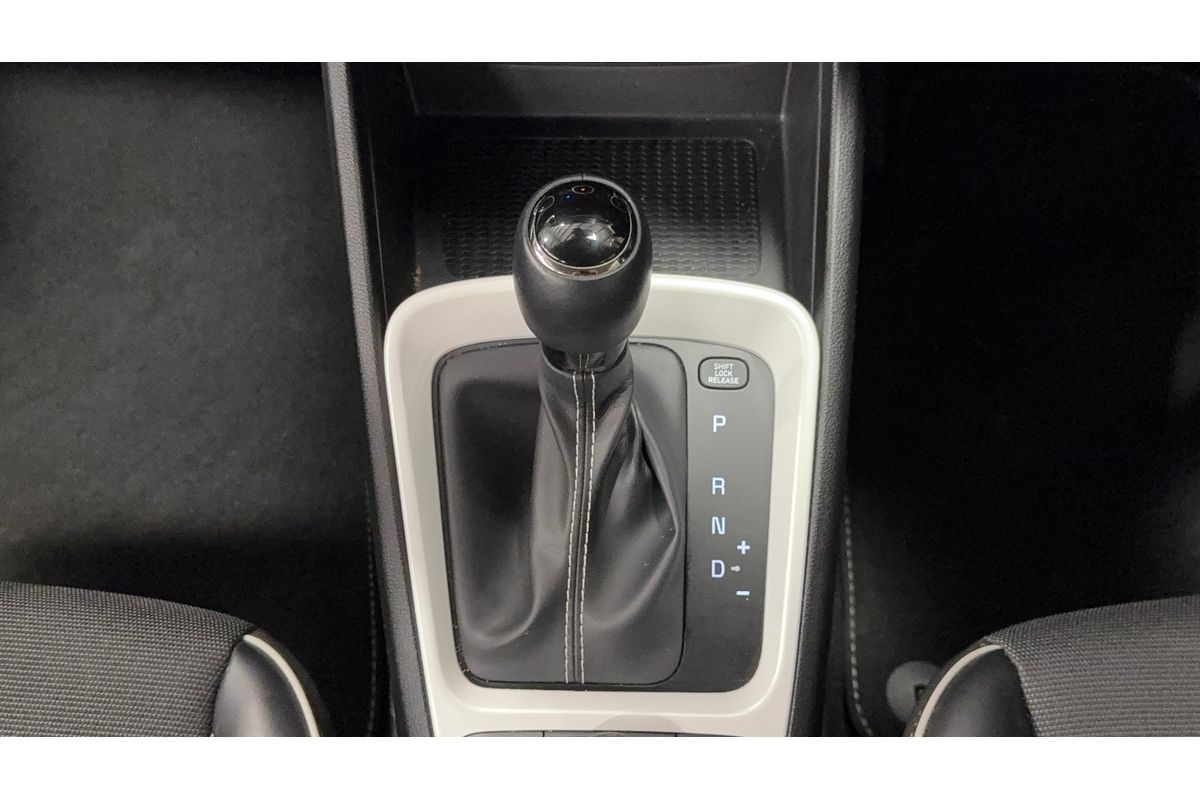 2022 Hyundai Venue Elite QX.V4