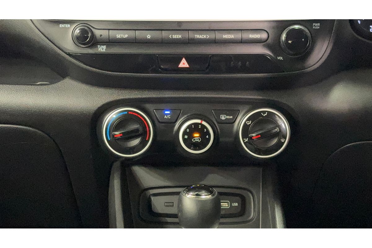 2022 Hyundai Venue Elite QX.V4