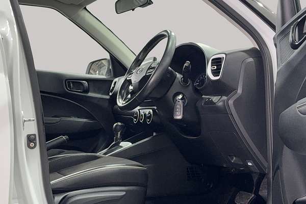 2022 Hyundai Venue Elite QX.V4