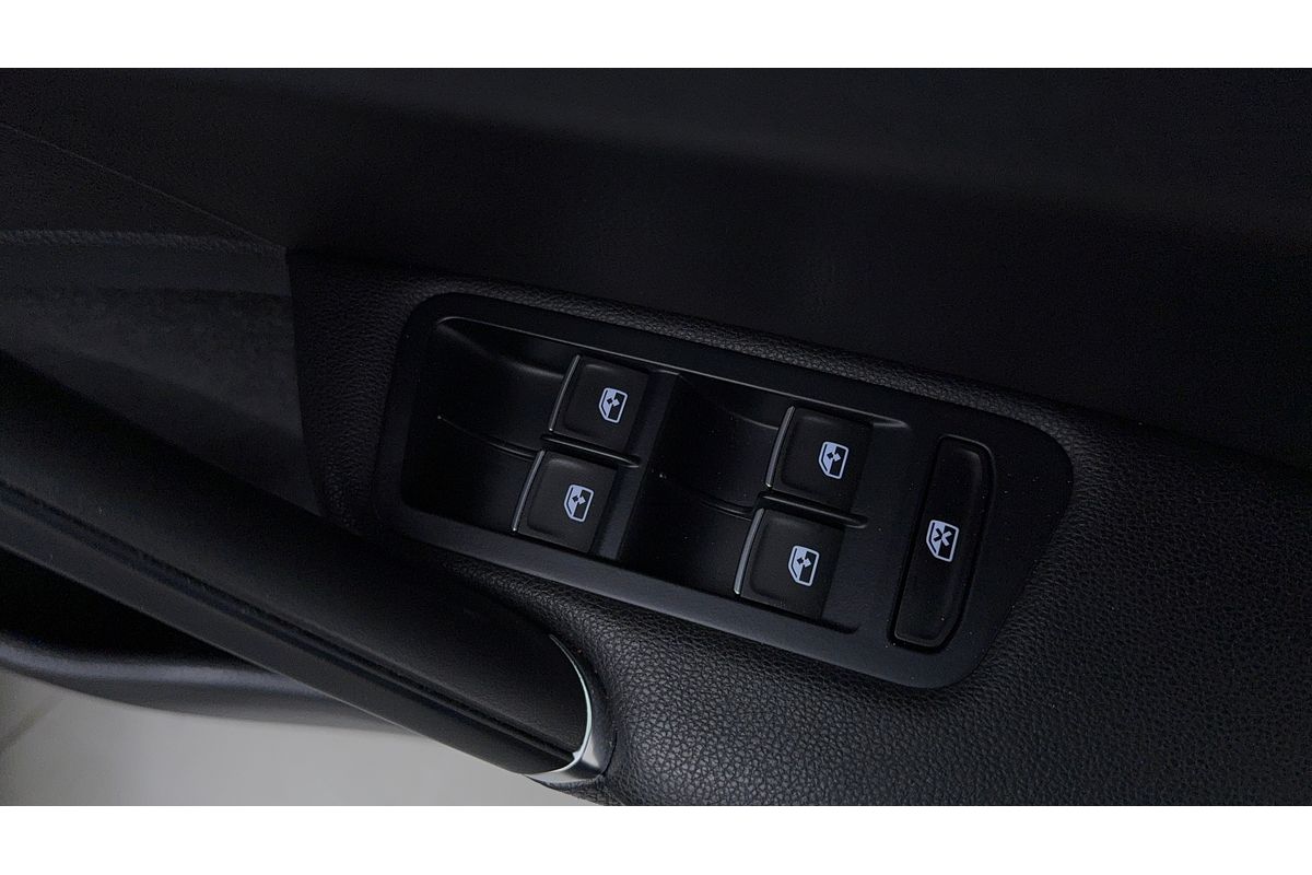 2016 Volkswagen Golf 110 TSI HIGHLINE AU MY17