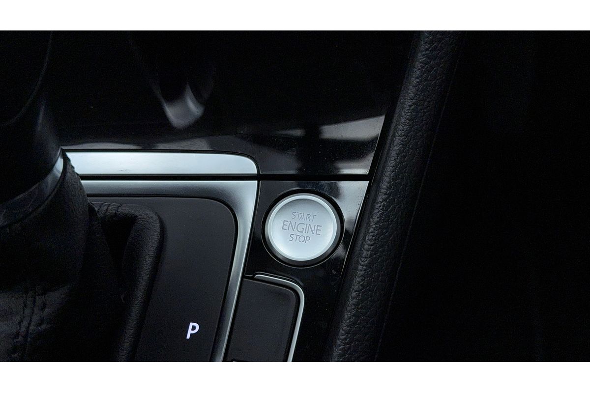 2016 Volkswagen Golf 110 TSI HIGHLINE AU MY17