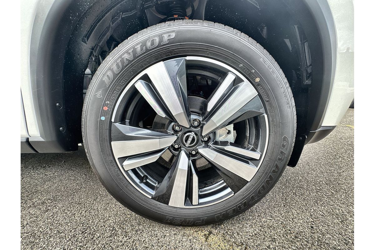 2025 Nissan X-TRAIL Ti T33