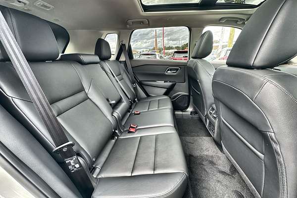 2025 Nissan X-TRAIL Ti T33