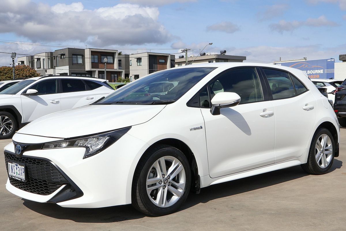2018 Toyota Corolla Ascent Sport Hybrid ZWE211R