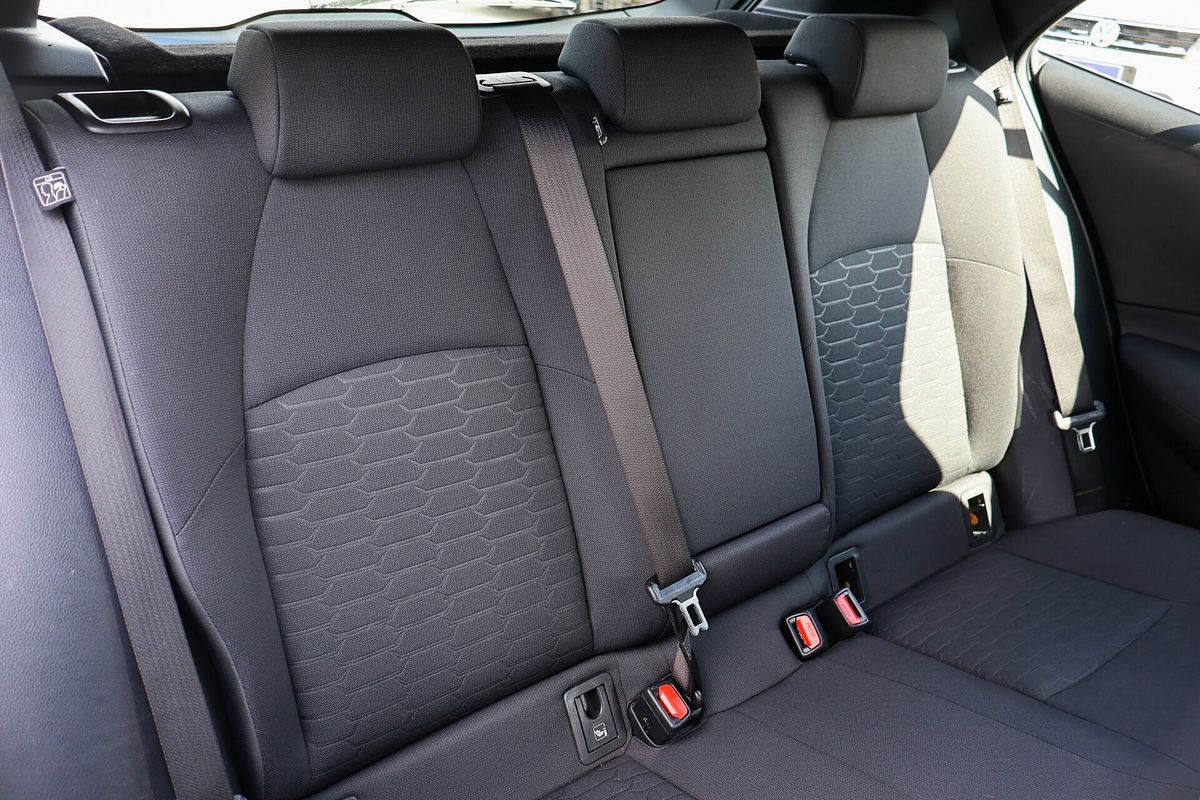 2018 Toyota Corolla Ascent Sport Hybrid ZWE211R