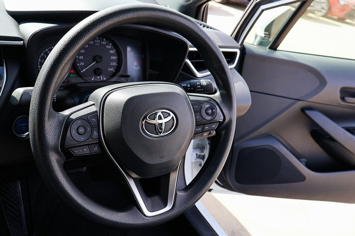 2018 Toyota Corolla Ascent Sport Hybrid ZWE211R