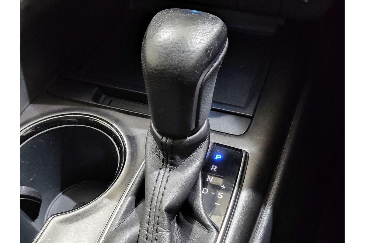 2021 Toyota Camry Ascent Sport AXVH70R