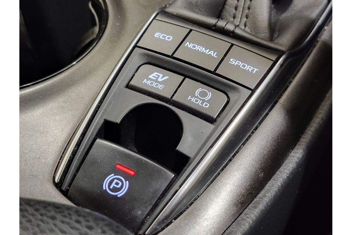 2021 Toyota Camry Ascent Sport AXVH70R