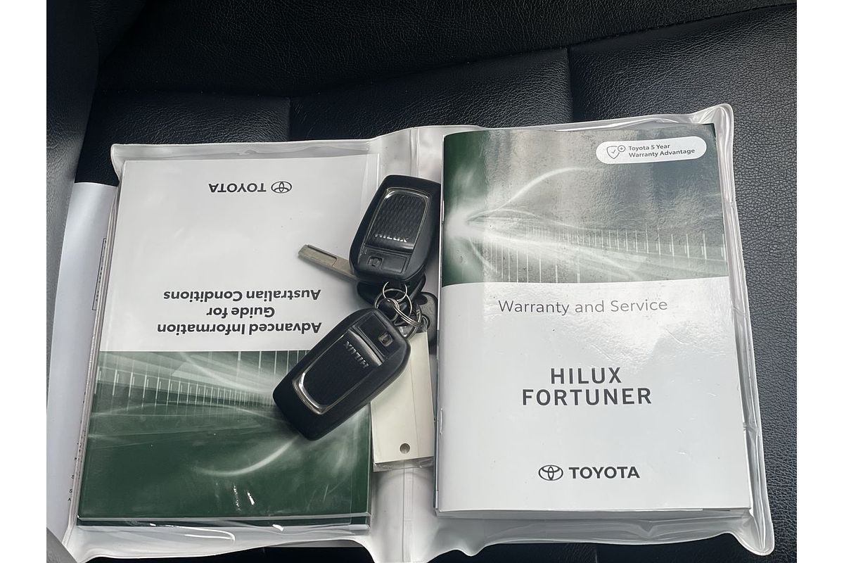 2021 Toyota Hilux SR5 GUN126R 4X4