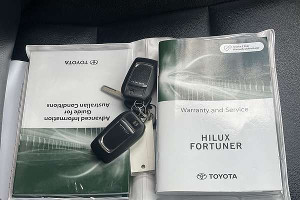 2021 Toyota Hilux SR5 GUN126R 4X4