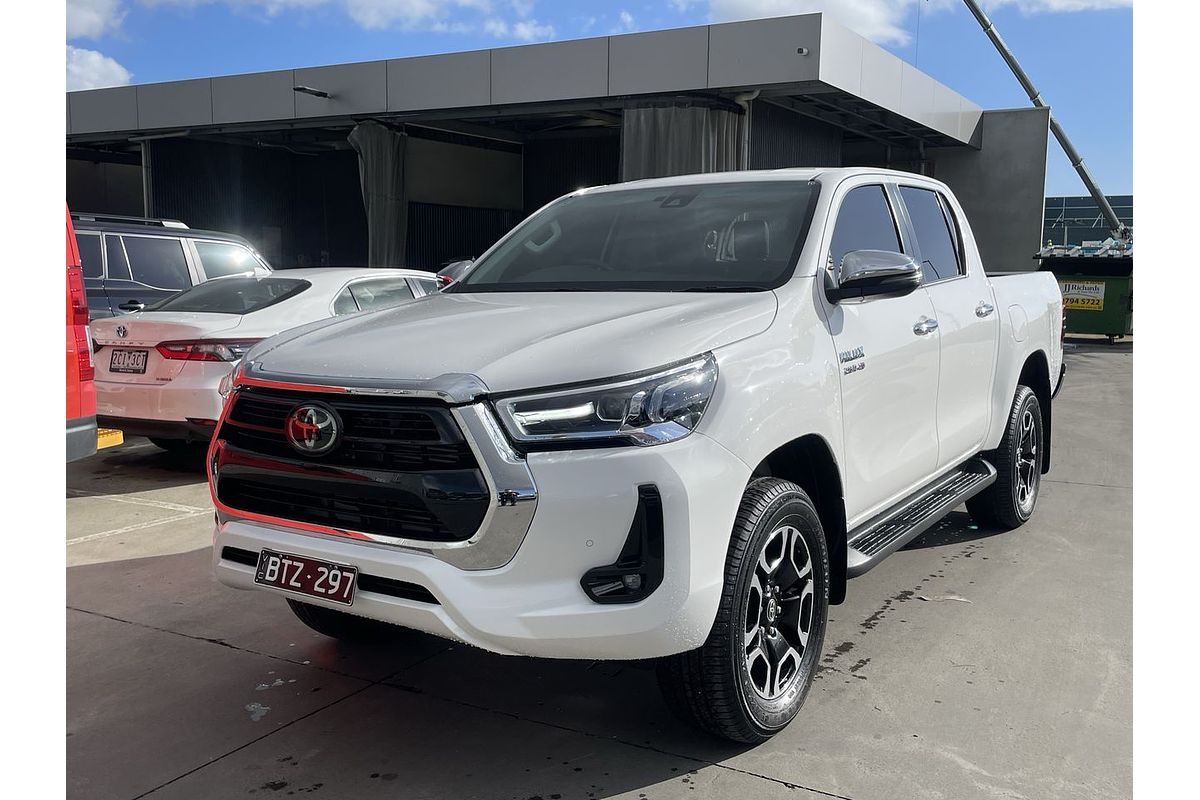 2021 Toyota Hilux SR5 GUN126R 4X4
