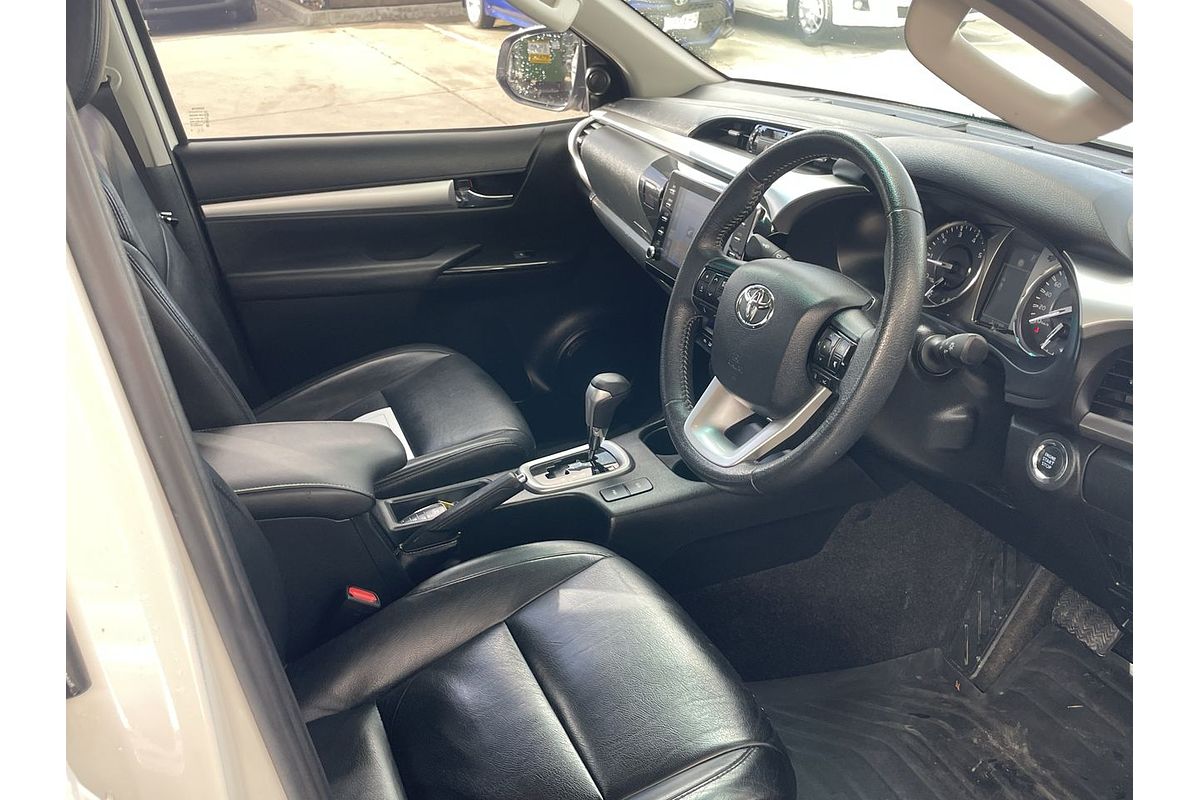2021 Toyota Hilux SR5 GUN126R 4X4