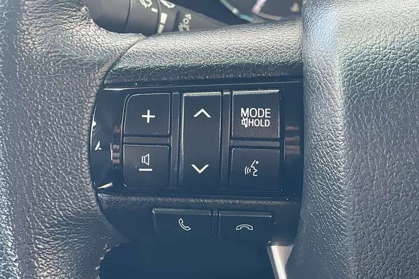 2021 Toyota Hilux SR5 GUN126R 4X4