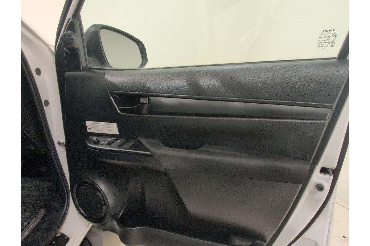 2022 Toyota Hilux SR GUN126R 4X4