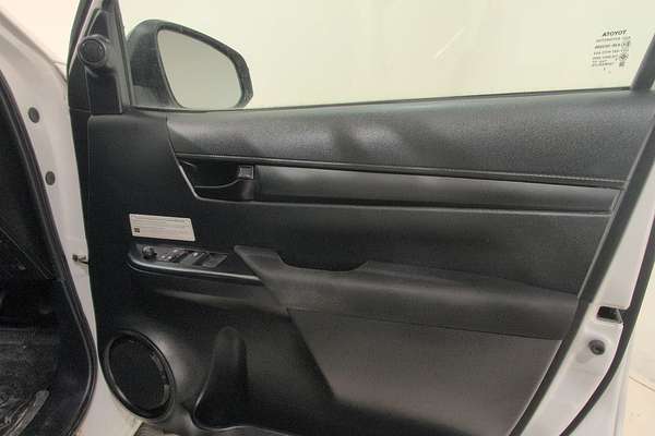 2022 Toyota Hilux SR GUN126R 4X4