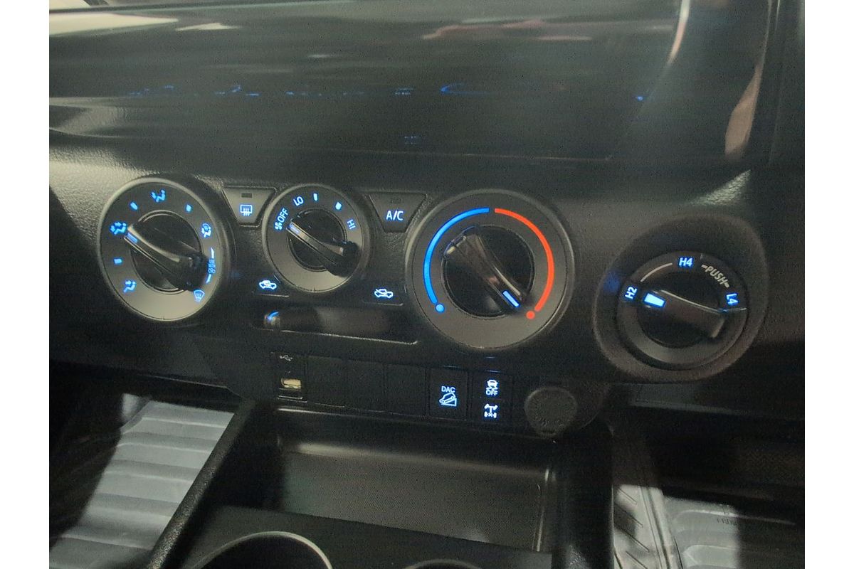 2022 Toyota Hilux SR GUN126R 4X4