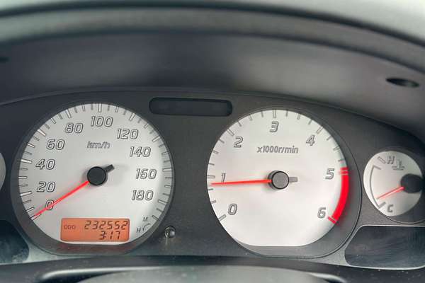 2011 Nissan Navara ST-R D22 4X4