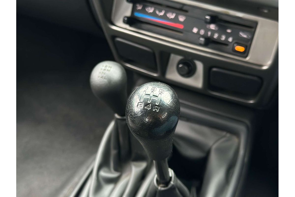 2011 Nissan Navara ST-R D22 4X4