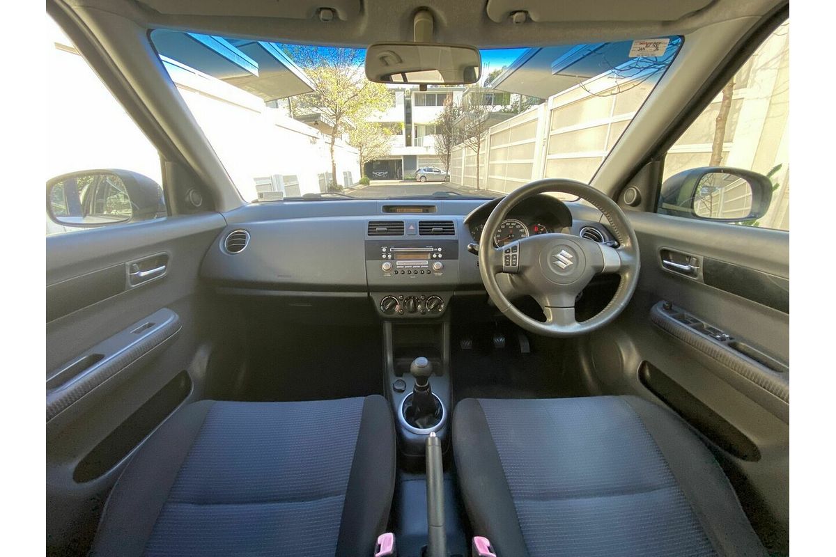 2009 Suzuki Swift RS415