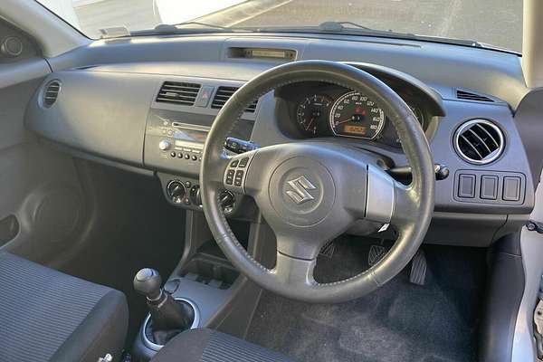 2009 Suzuki Swift RS415