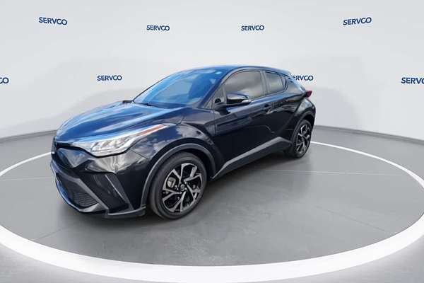 2022 Toyota C-HR XLE
