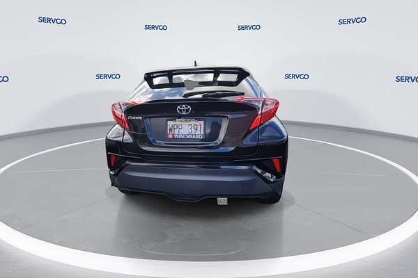 2022 Toyota C-HR XLE