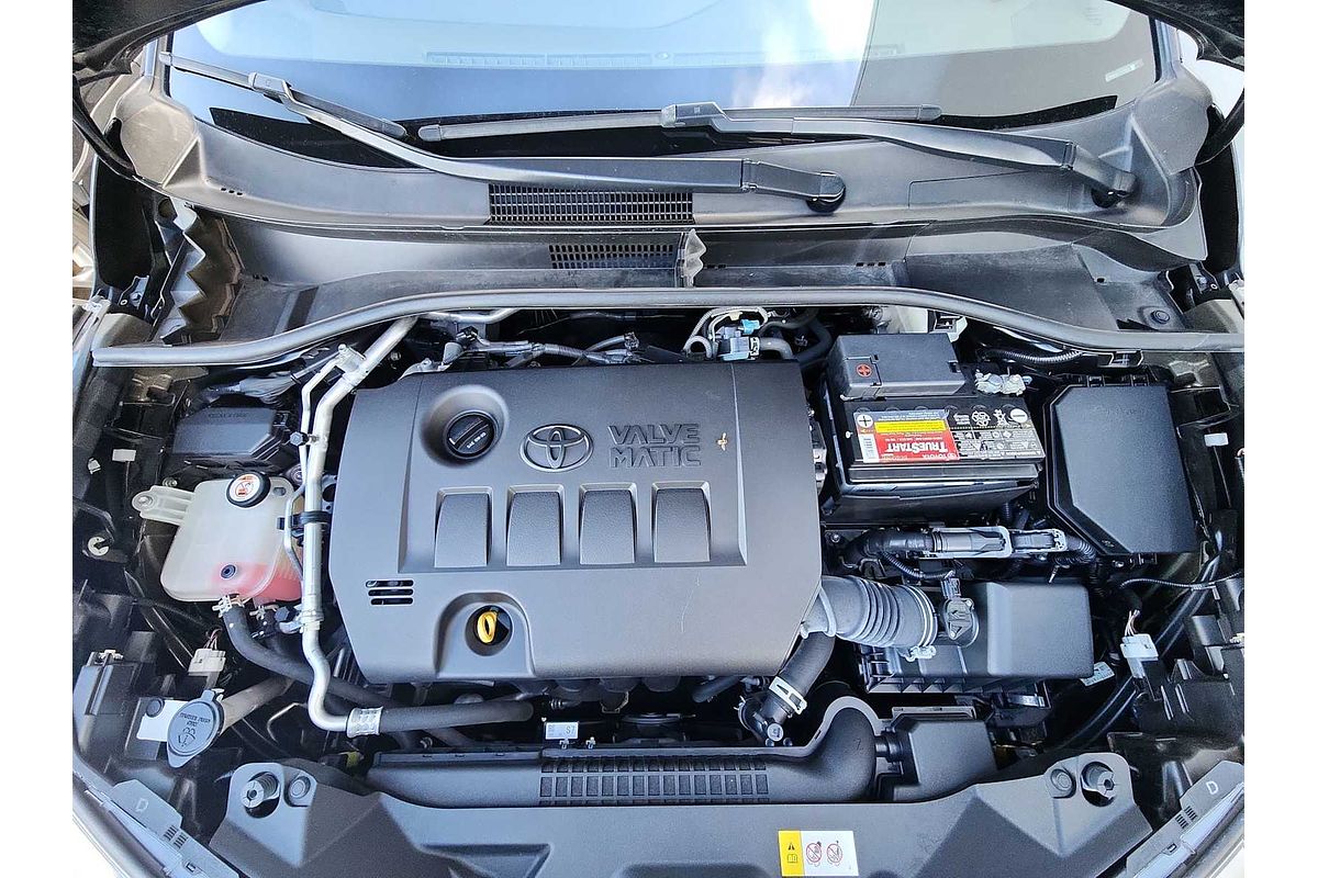 2022 Toyota C-HR XLE