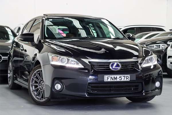 2011 Lexus CT CT200h Luxury ZWA10R