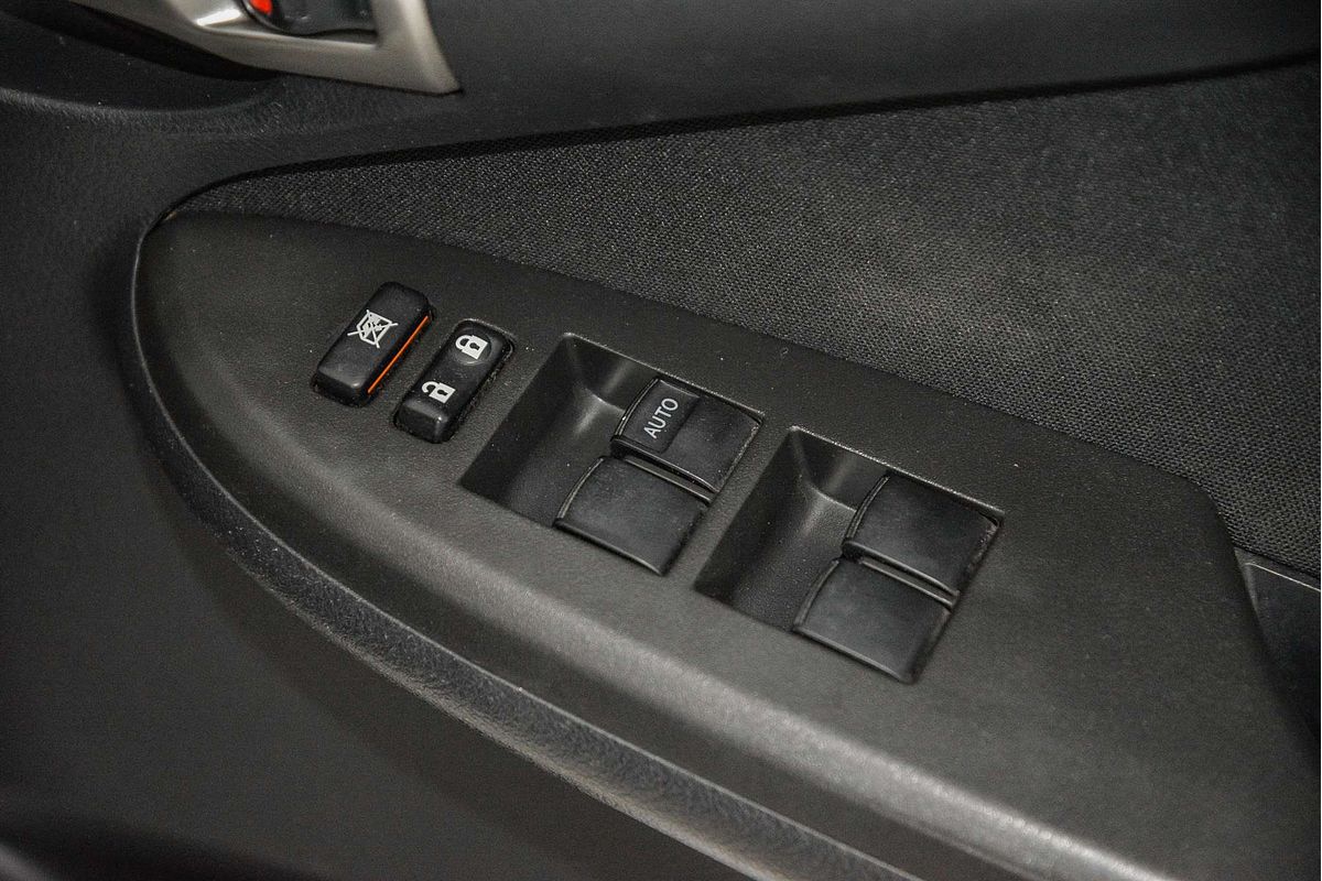 2012 Toyota Corolla ASCENT SPORT ZRE152R MY11