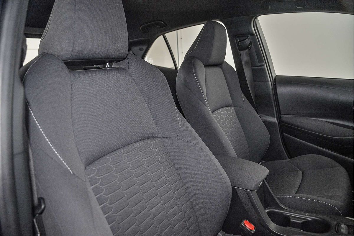 2022 Toyota Corolla Ascent Sport Hybrid ZWE219R