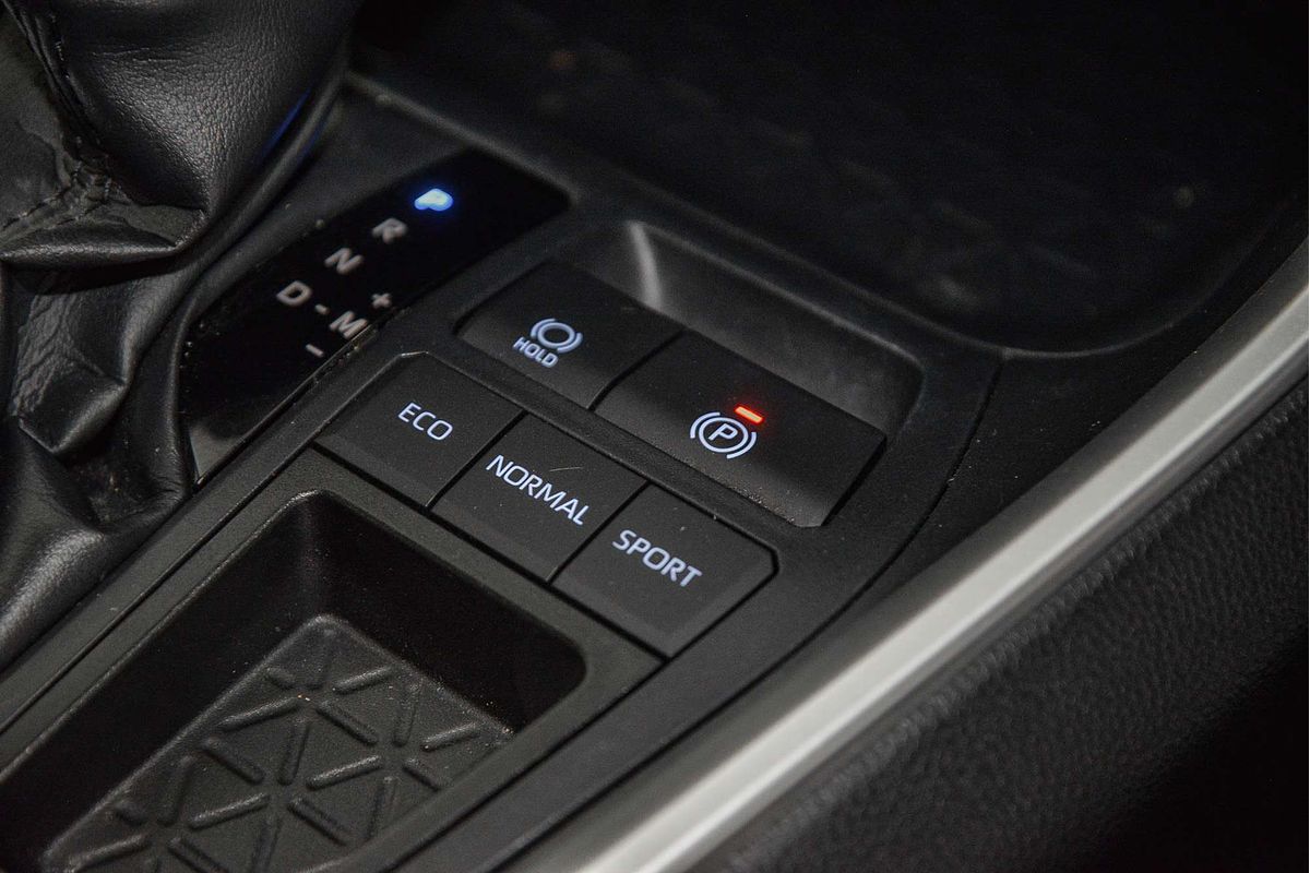 2020 Toyota RAV4 GX MXAA52R