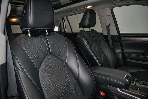 2022 Toyota Kluger Grande AXUH78R