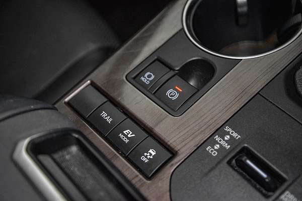 2022 Toyota Kluger Grande AXUH78R
