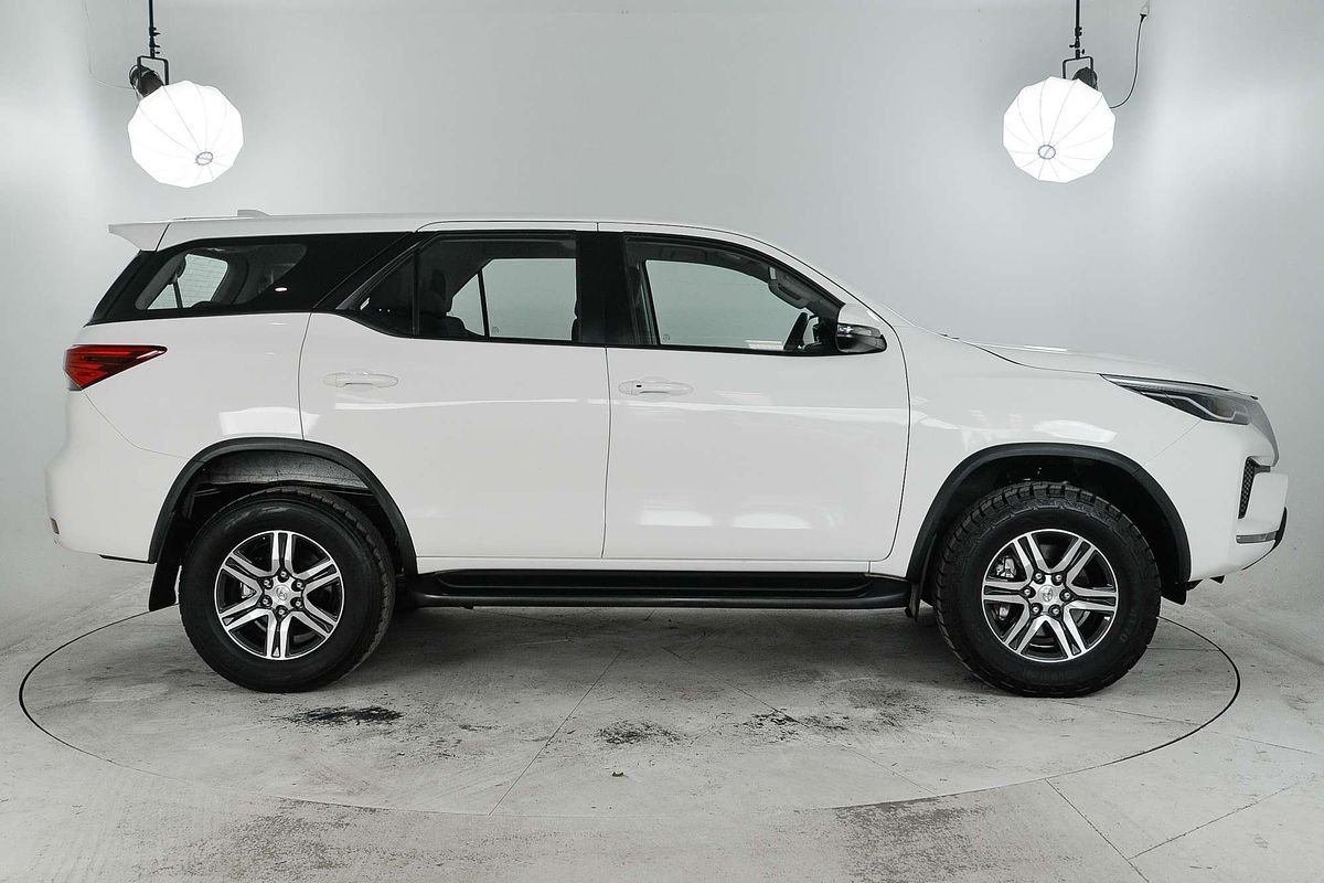 2023 Toyota Fortuner GX GUN156R