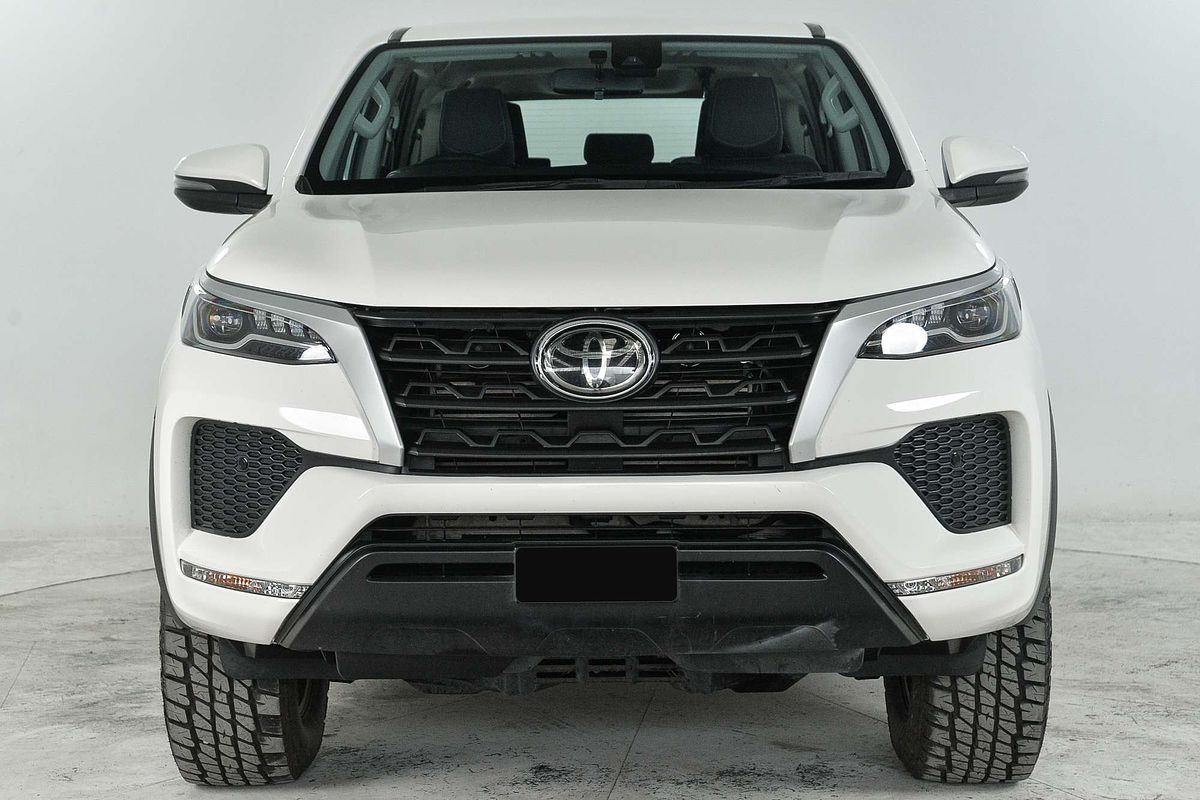 2023 Toyota Fortuner GX GUN156R