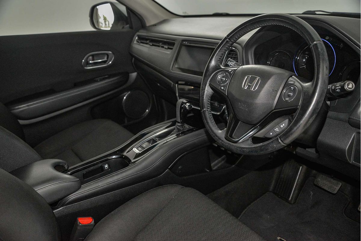 2016 Honda HR-V VTi-S