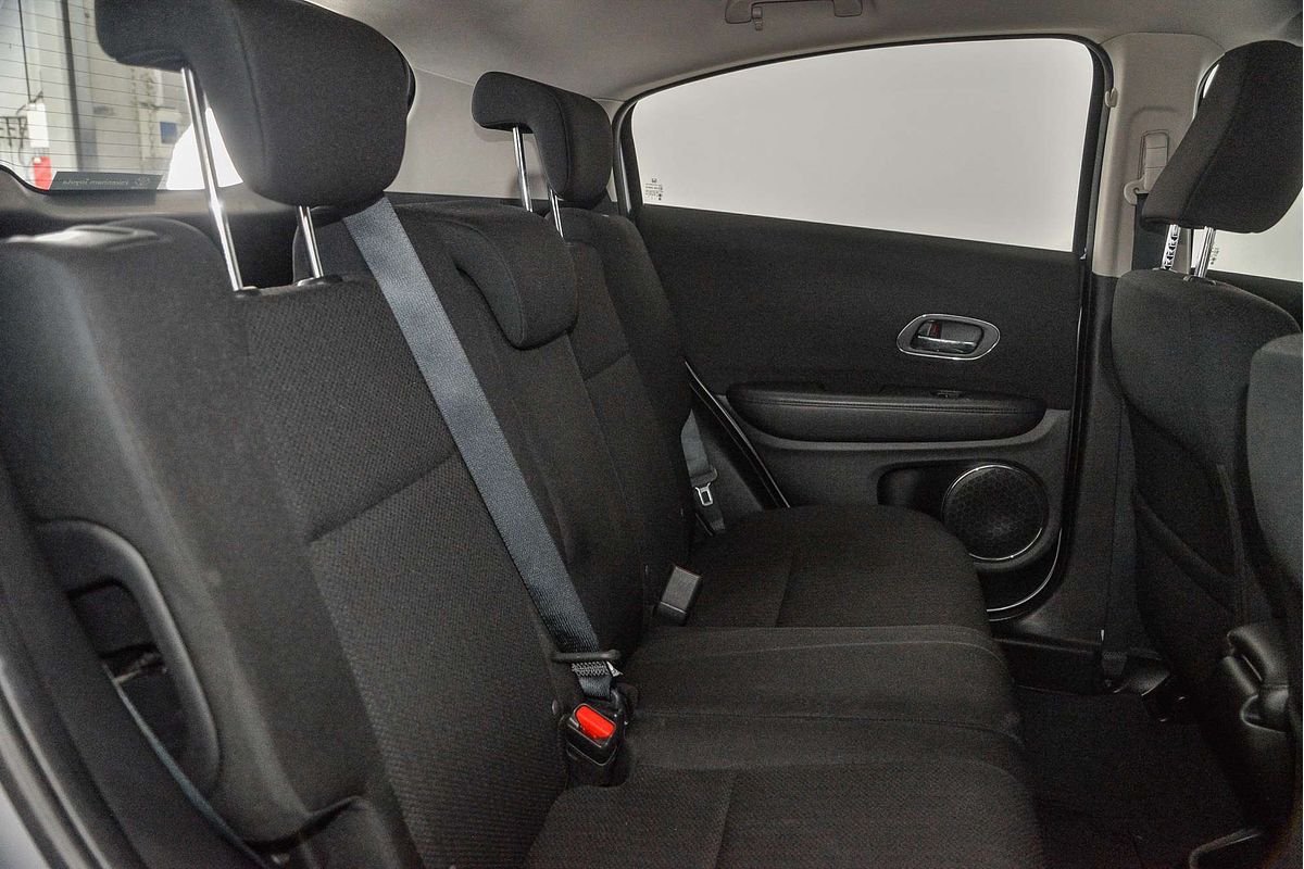 2016 Honda HR-V VTi-S