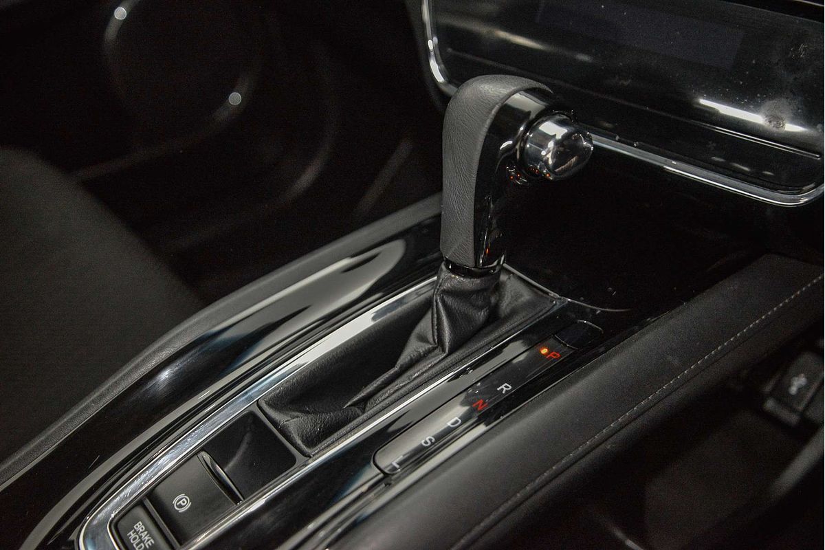 2016 Honda HR-V VTi-S