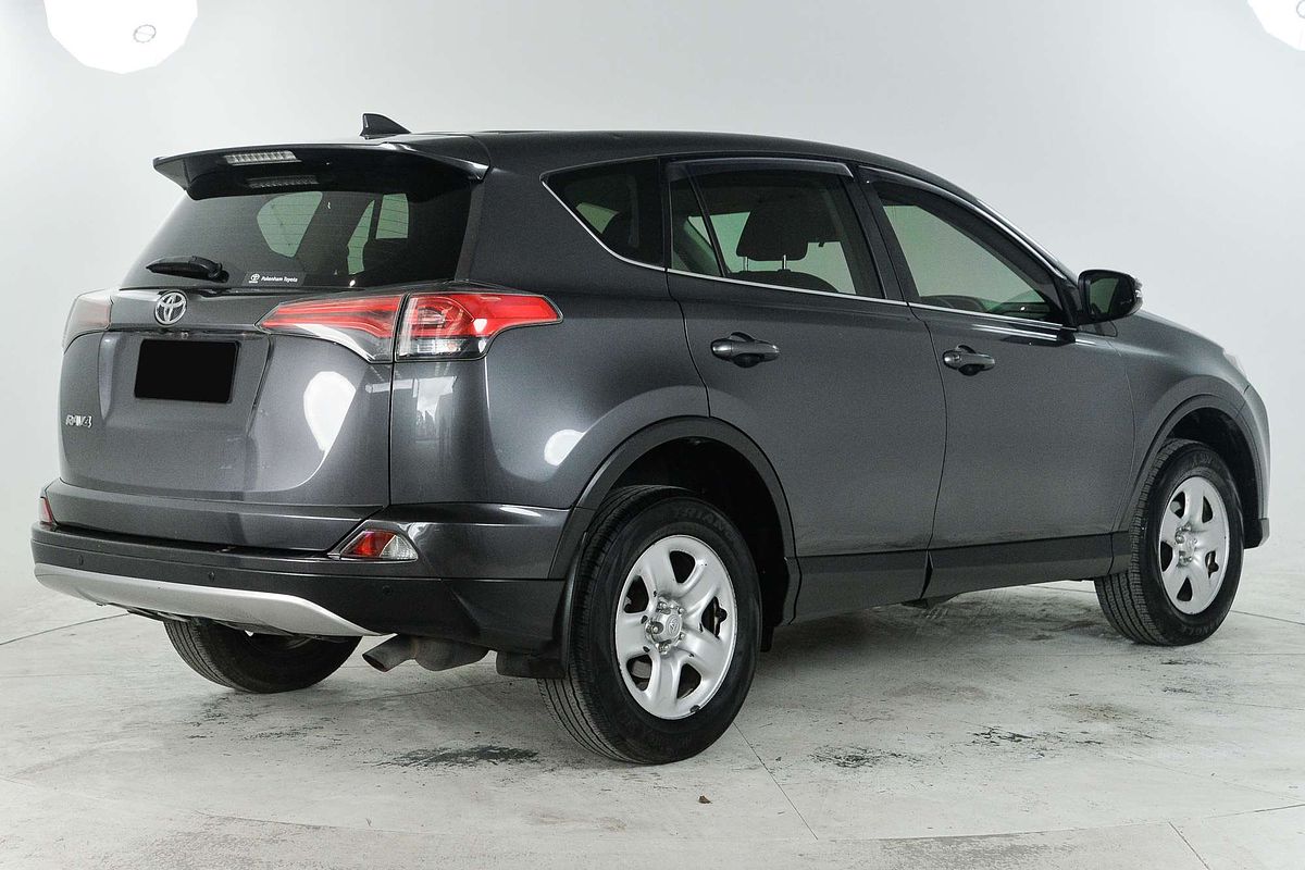 2018 Toyota RAV4 GX ZSA42R