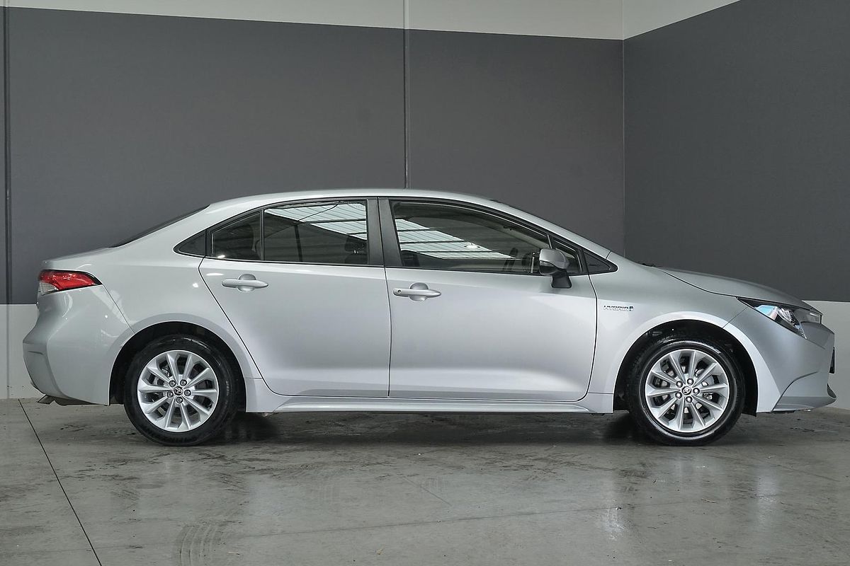 2022 Toyota Corolla Ascent Sport Hybrid ZWE211R