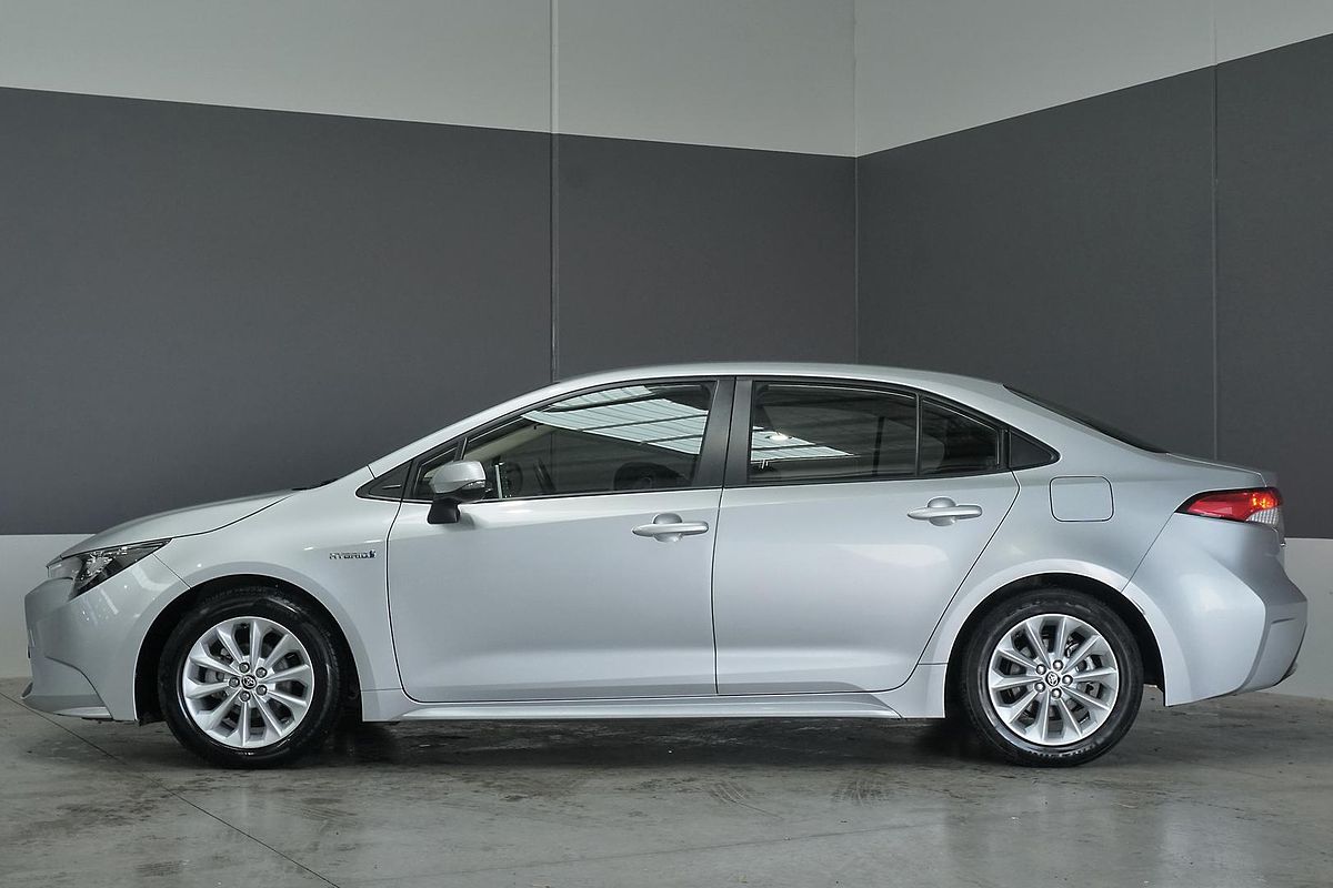 2022 Toyota Corolla Ascent Sport Hybrid ZWE211R