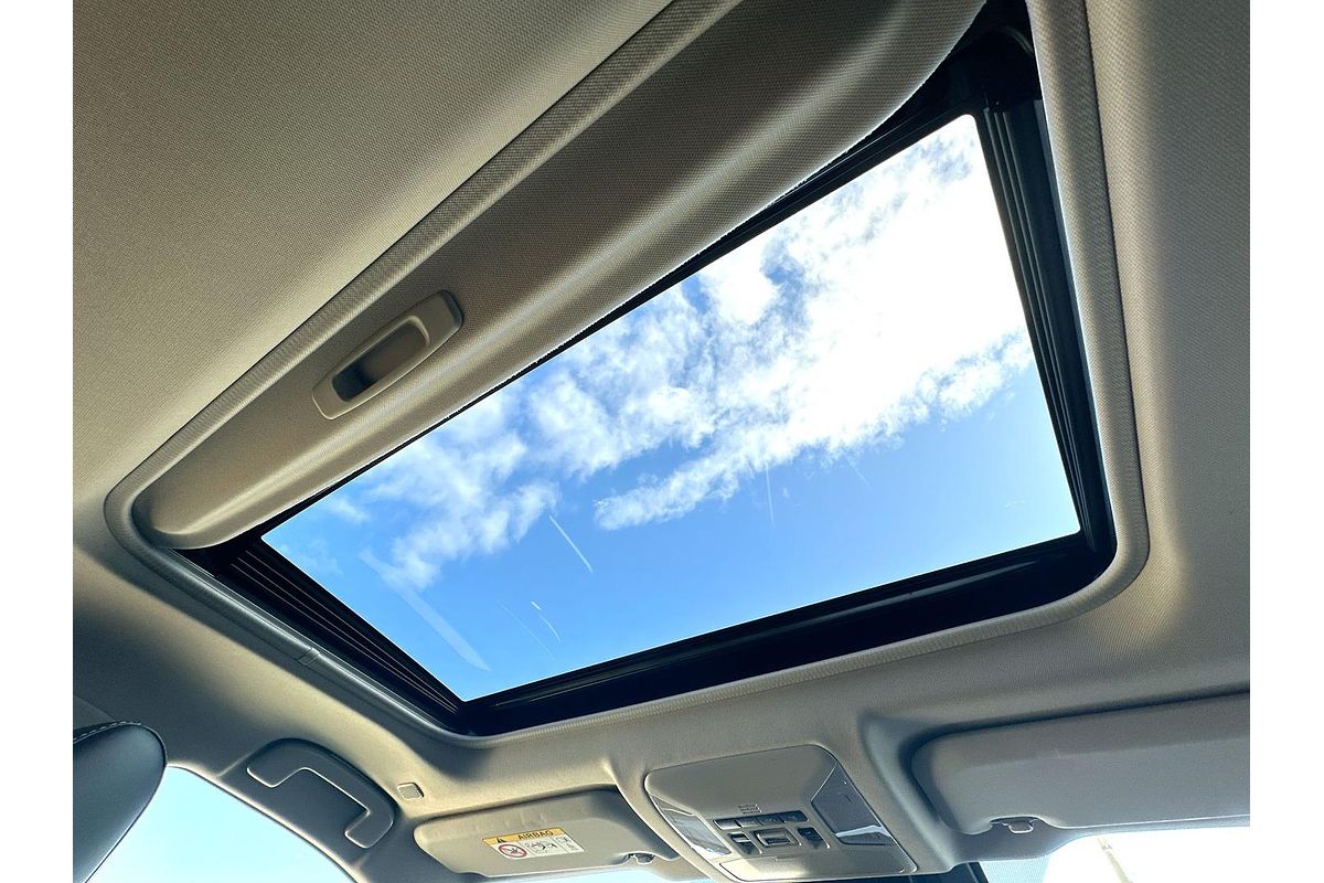 2024 Toyota RAV4 Cruiser AXAH54R