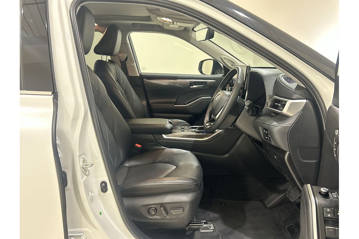 2024 Toyota Kluger Grande AXUH78R