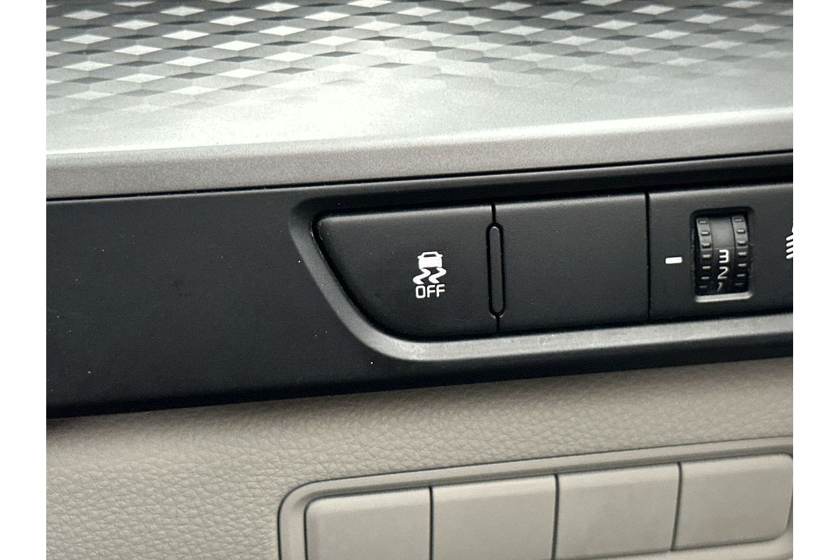 2022 Kia Carnival S KA4