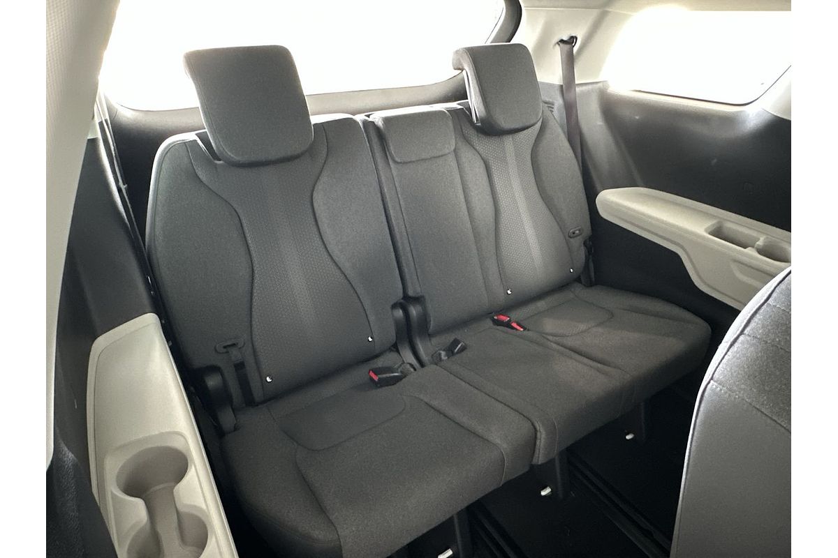 2022 Kia Carnival S KA4