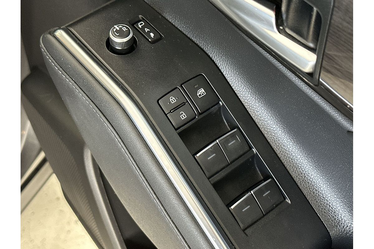 2023 Toyota Kluger Grande AXUH78R