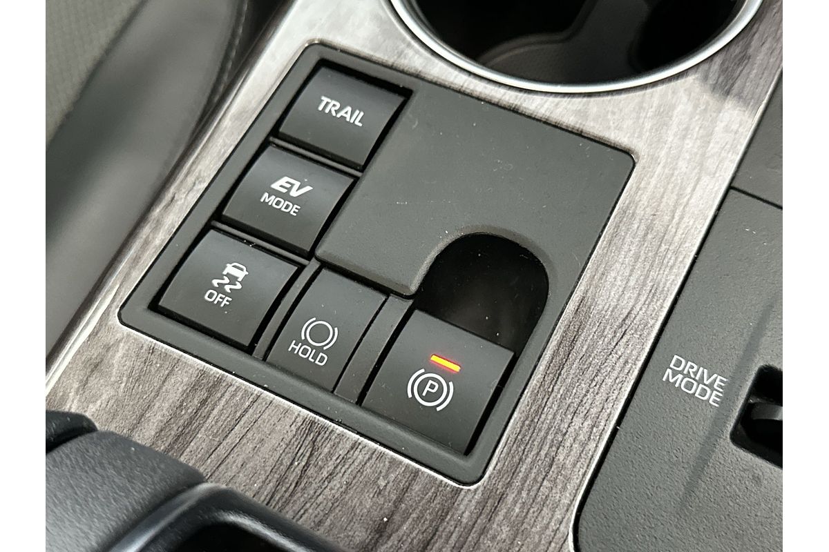 2023 Toyota Kluger Grande AXUH78R