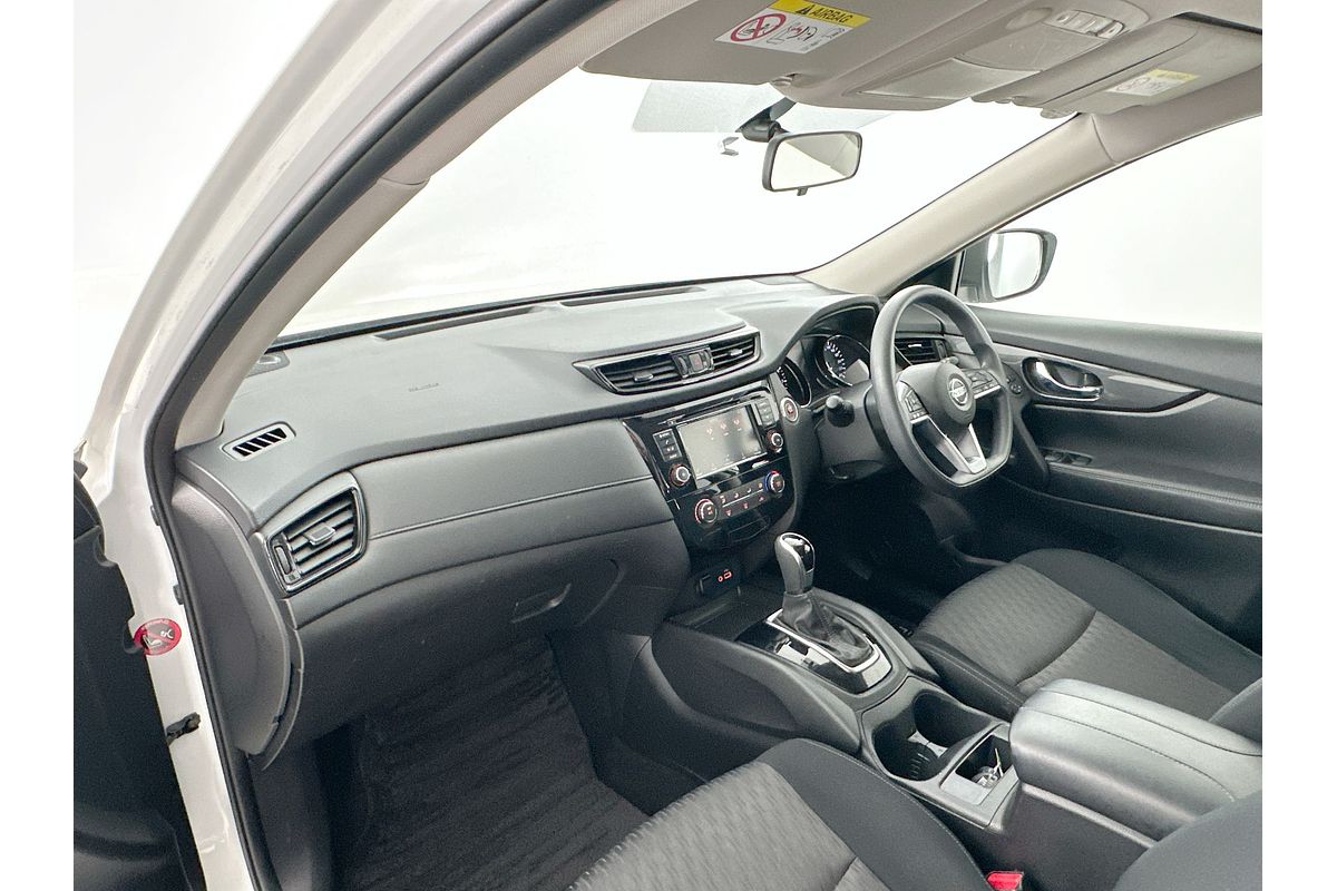 2022 Nissan X-TRAIL ST T32